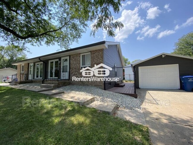Photo - 2400 SE 17th St Rental