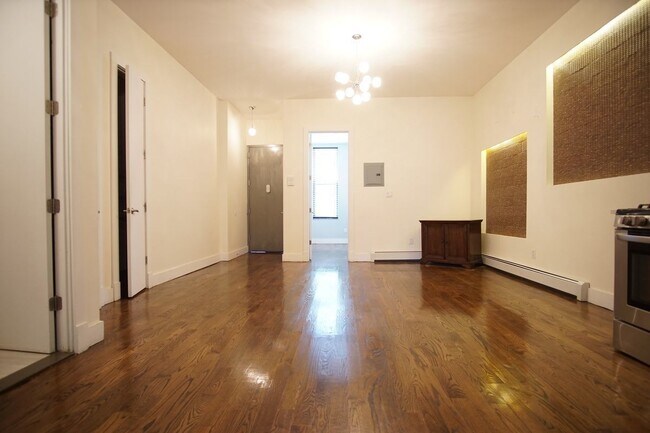 Photo - 88 Harman St