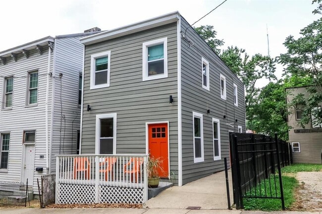 Photo - 2141 Rice St