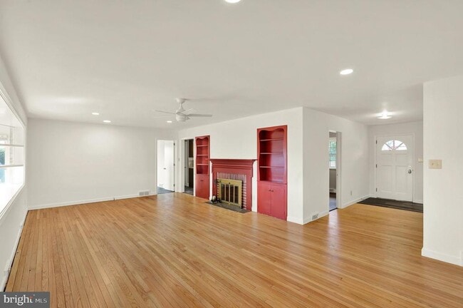 Photo - 13 Lupine Ln