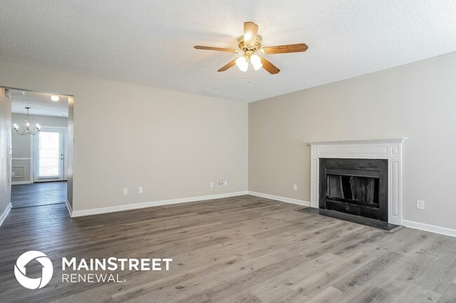 Photo - 5605 Hidden Lake Dr