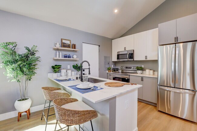 Photo - Appian Terrace