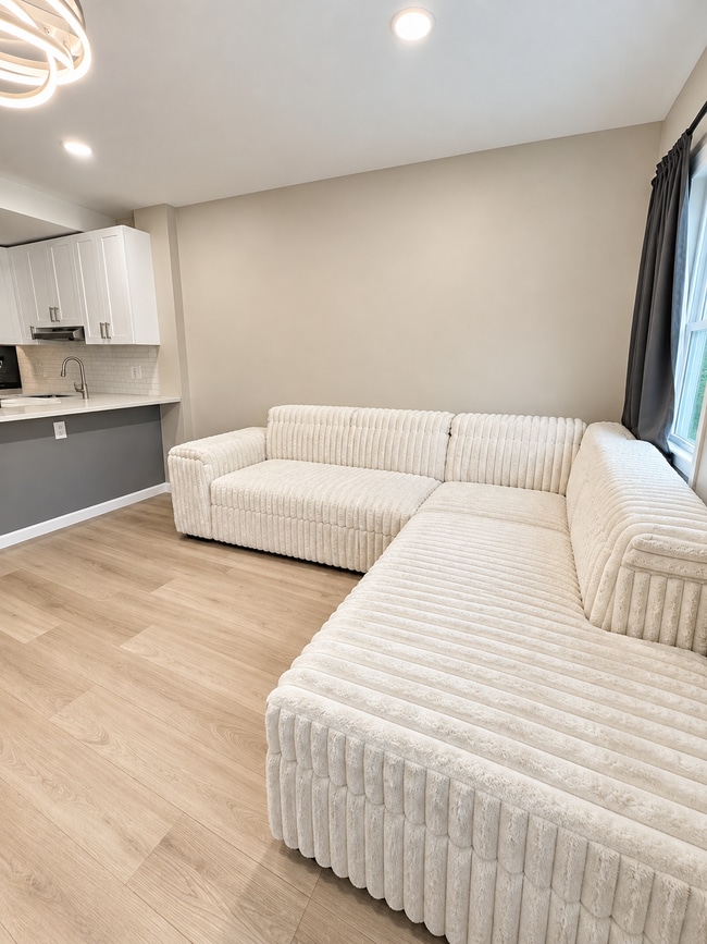 574 Preakness Ave Unit 2 Bedroom Apartment