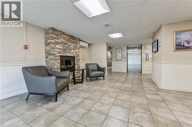 Photo - 64 Benton St Unit 1004