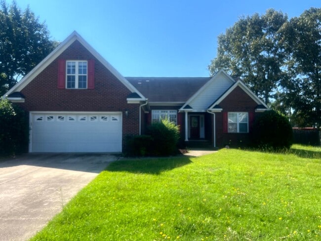 Photo - 1525 Edgeware Ct House