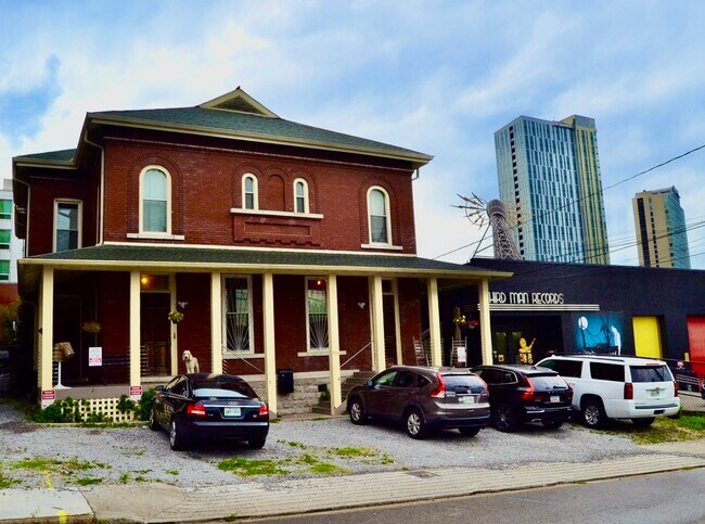 Photo - 625 7th Ave S