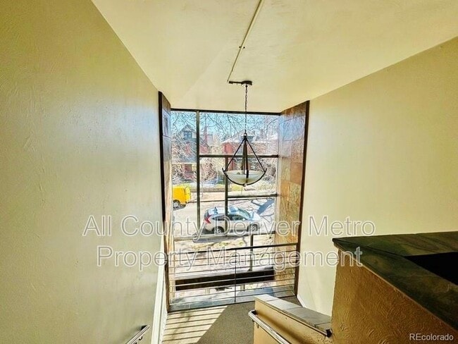 Photo - 1435 N Elizabeth St Unit 10