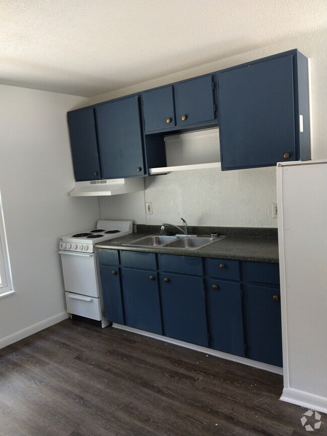 Building Photo - 511 W Garrison Ave Unit 1 Rental