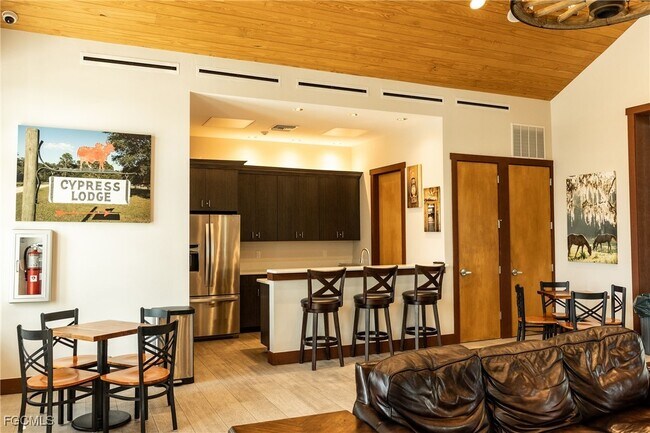 Photo - 43821 Seedling Ter