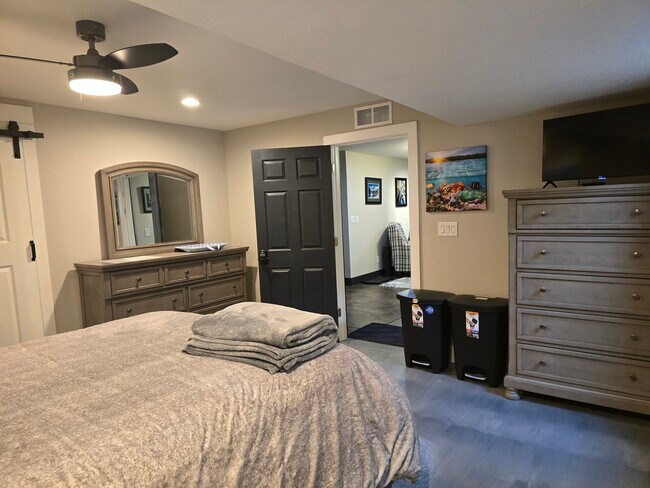 Photo - 15529 E 47th Ave