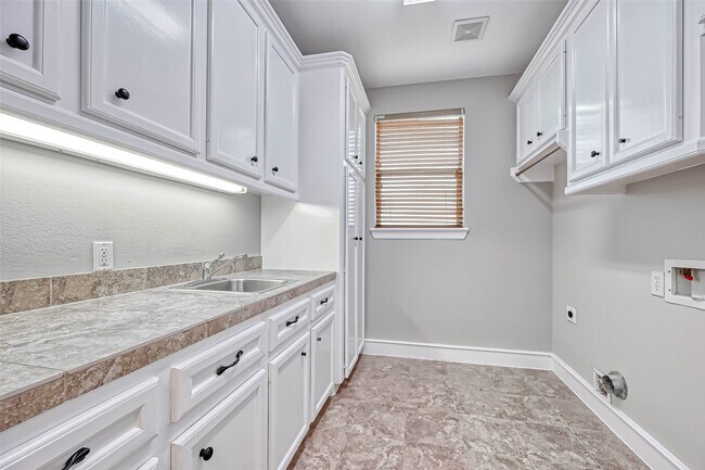 Photo - 13815 Nathan Ridge Ln