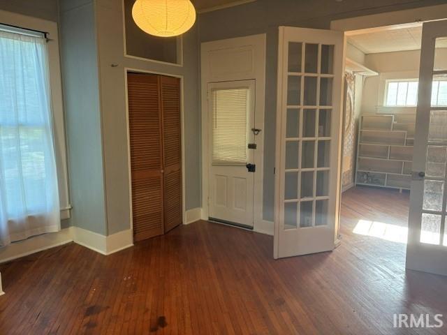 Photo - 817 W 6th St