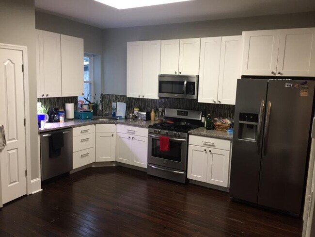 Photo - 3511 Conrad St Unidad B