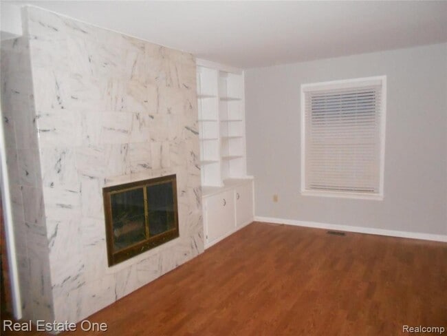 Photo - 3541 Tothill Dr