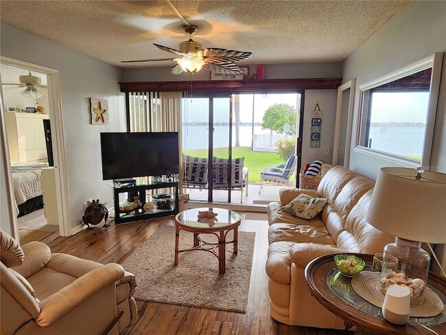 Photo - 6291 Bahia Del Mar Cir Unidad O110