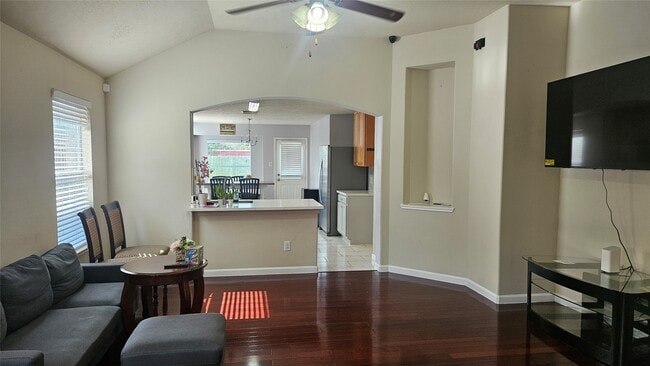 Photo - 9611 Drummond Cliff Ln