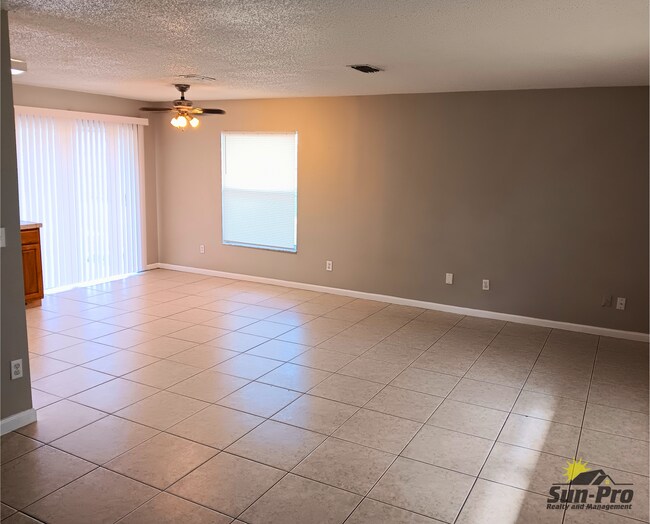 Photo - 2735 Fern Palm Dr