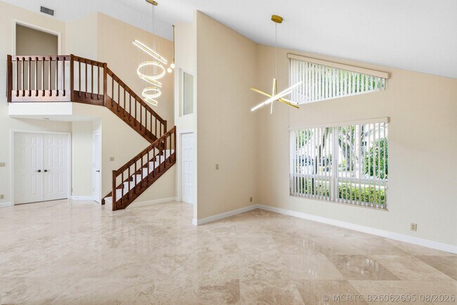 Photo - 4720 NW 28th Ave