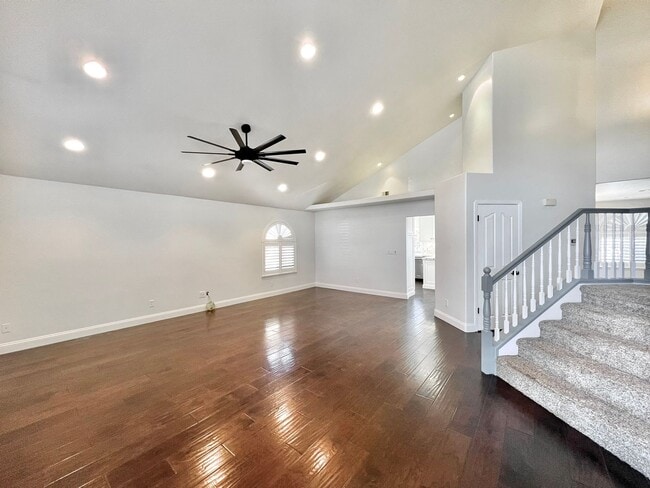 Photo - Large Hollister Home in Cul-de-sac