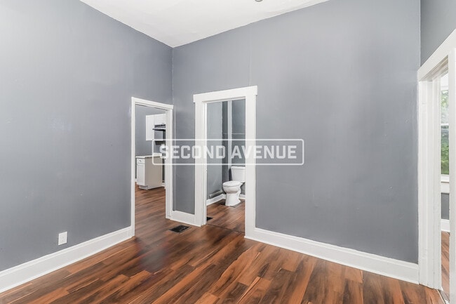 Photo - 527 Highland Pl