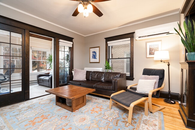 Photo - 3117 Fremont Ave S Unit #1