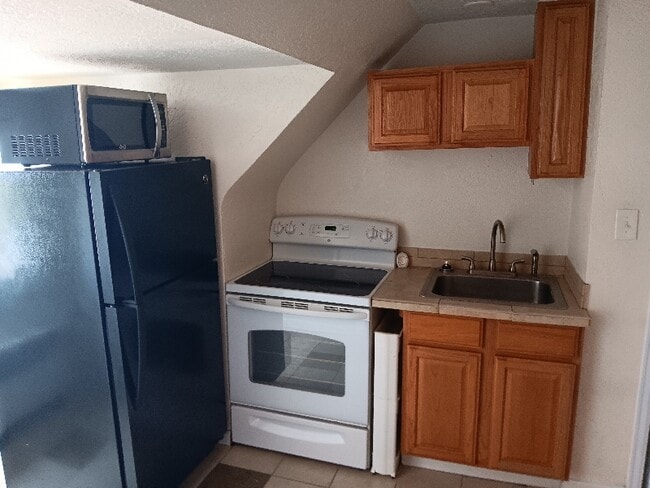 Photo - 1442 N Humboldt St Unit 6