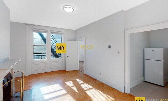 Photo - 398 Beacon St Unidad 3R Rental