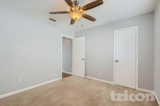 Photo - 1204 Crabtree Ct