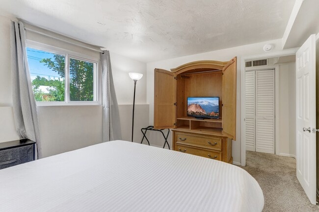 Photo - 3622 Anemone Cir