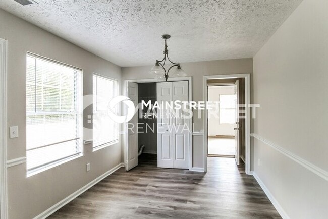 Photo - 4 Bedroom Pet-Friendly Home in Riverdale, ...