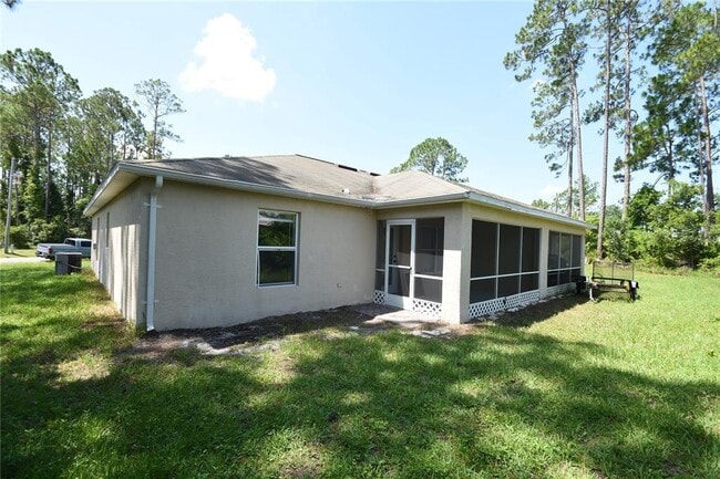Photo - 30 Eton Ln