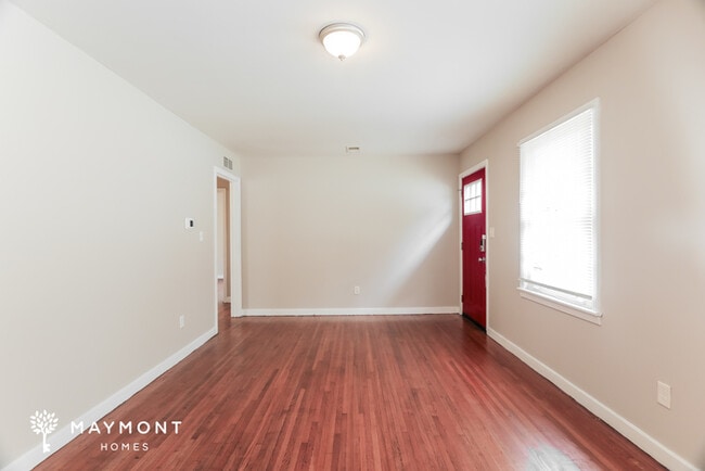 Photo - 925 Eldorado Dr