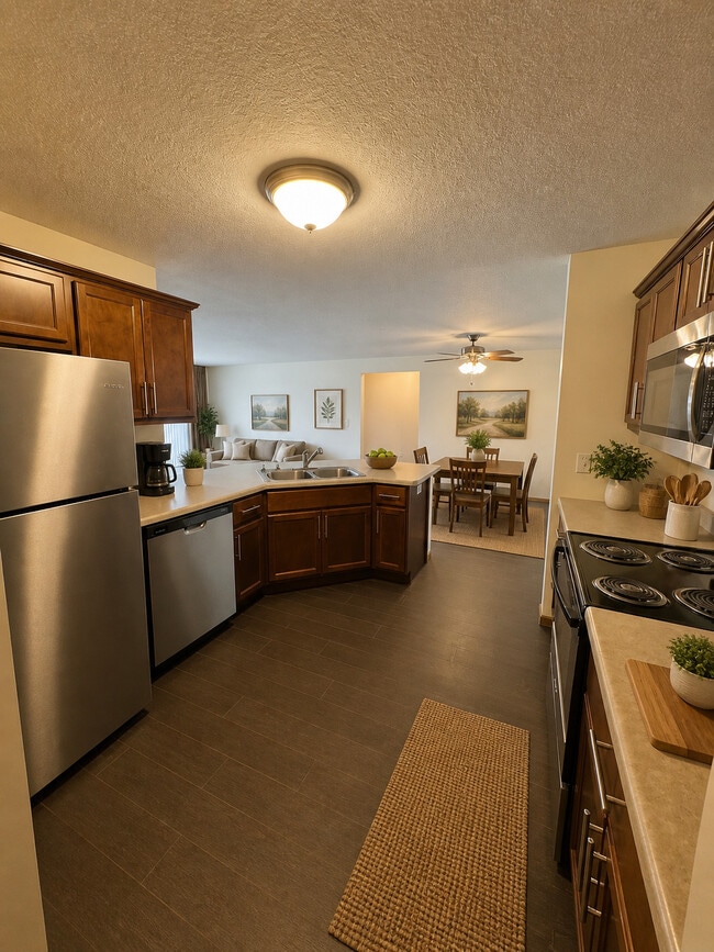 3BR, 2BA - Kitchen - Elm Creek Commons