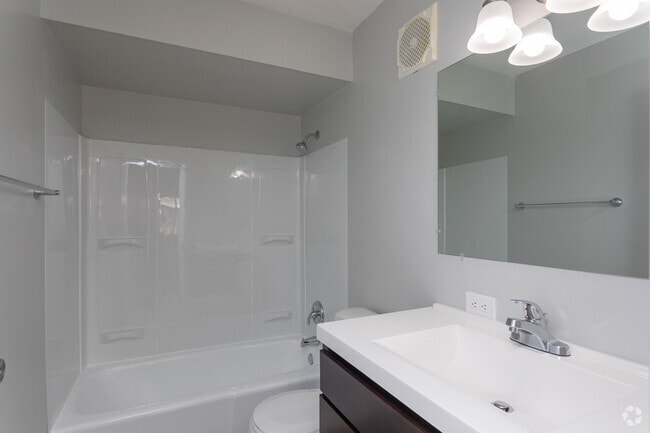 Photo - Hampshire Park