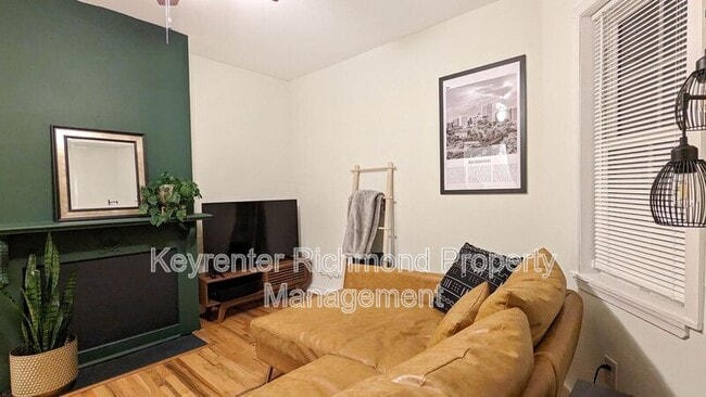 Photo - 2003 Cedar St