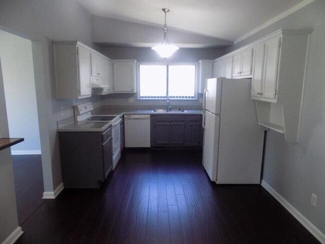 Photo - 2127 Hopkins Dr