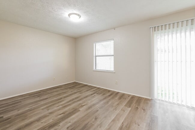 Photo - 17319 Northern Star Dr
