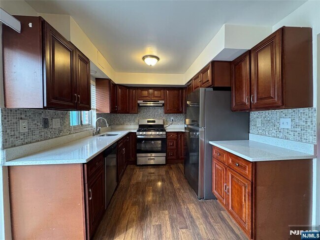 Photo - 1323 Anderson Ave Unit 15