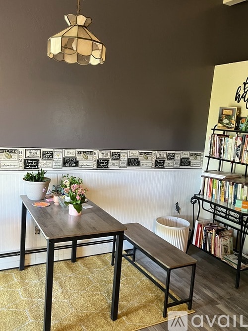 Photo - 467 Meadow Rd