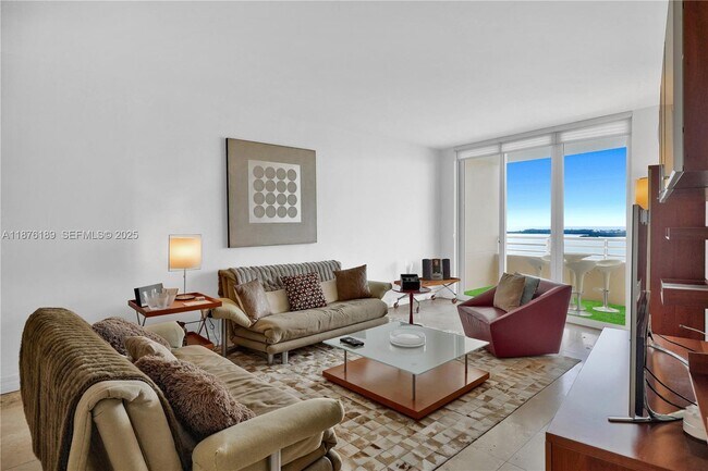 Photo - 808 Brickell Key Dr Unidad 2506