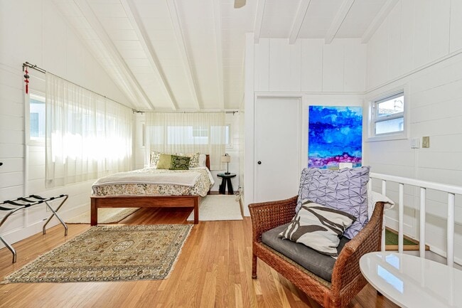 Photo - Furnished Master Suite Near Manhattan Beach! All Utilities & Internet Included!