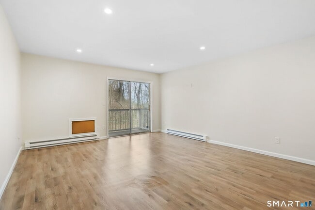 Photo - 7 Hamilton Ave Unit 32