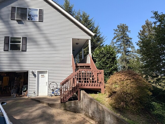 3776 SW Fairhaven Dr