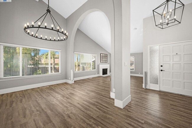 Photo - 2270 Bromfield Ct