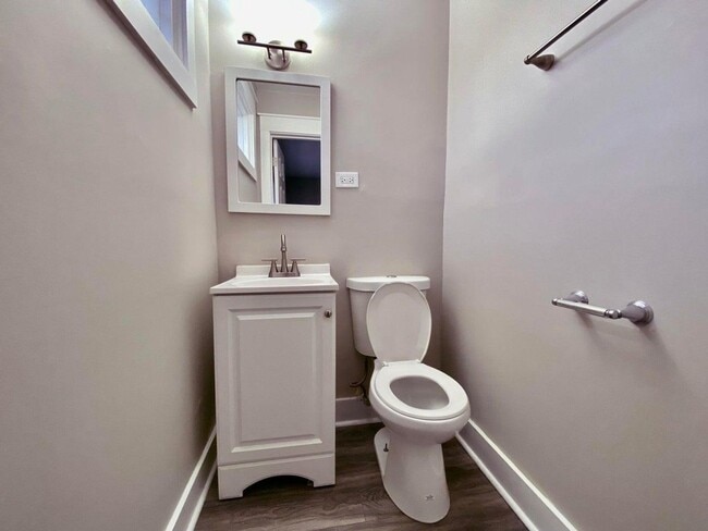 Photo - 1410 E Grundy St