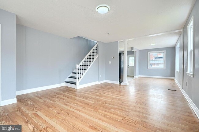 Building Photo - 1902 Kelmore Rd Rental