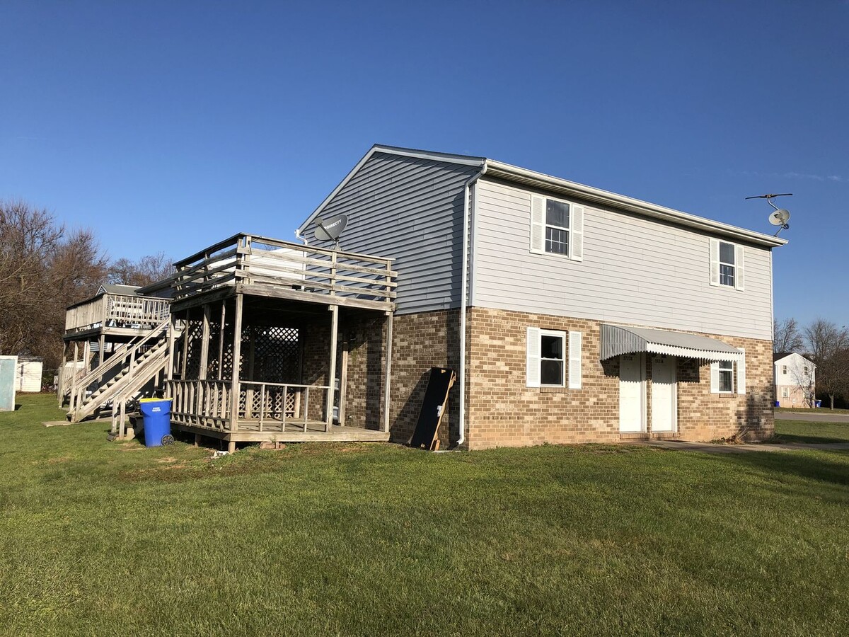 Photo - 2 Bedroom 1 Bath Apartment with Parking- Dover SD