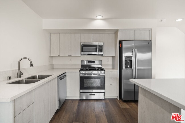 Photo - 2525 Hauser Blvd Unit A