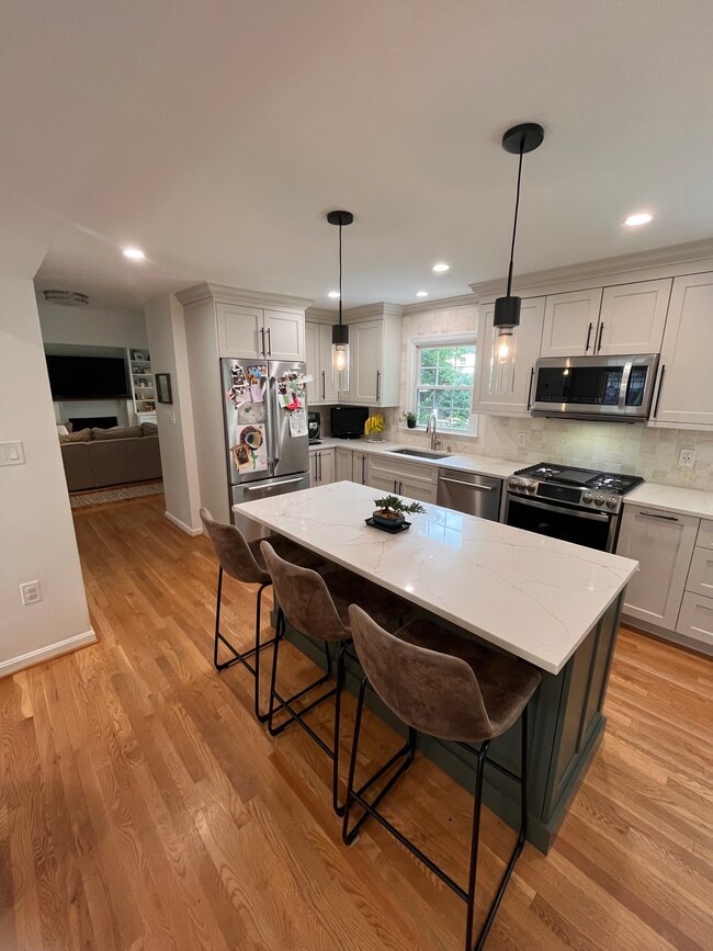 Photo - 8612 Yardley Dr
