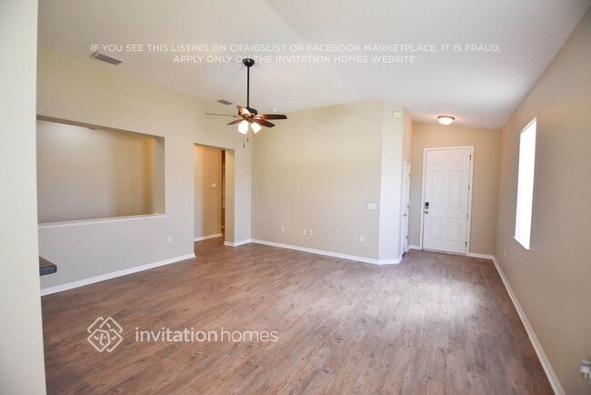 Photo - 6860 Lake Eaglebrooke Dr